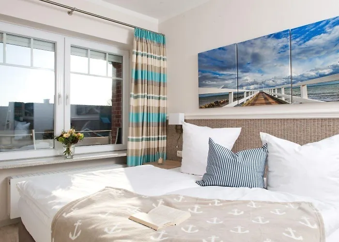 Strandhoehe - 2 * Grömitz